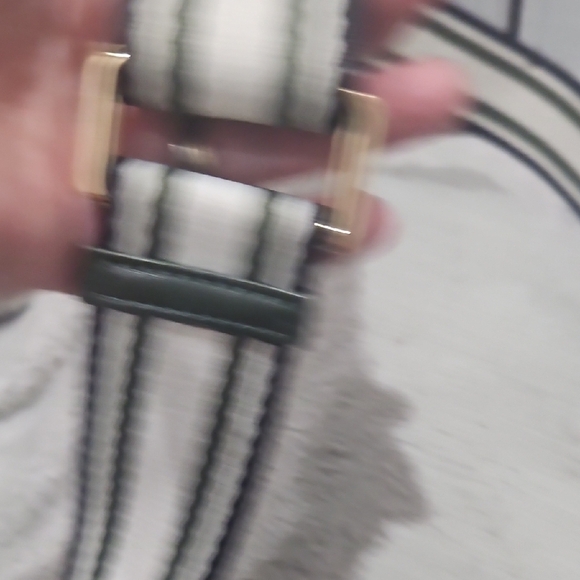 Marc Jacobs Olive Quilted Crossbody Bag - Picture 6 of 10